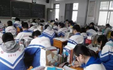 高考100演讲稿8篇