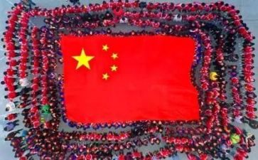 国旗下关于感恩的演讲稿6篇