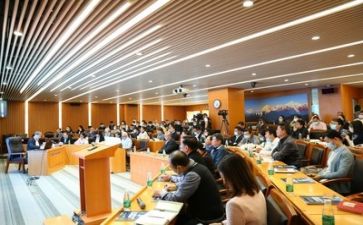 听教师讲座的心得体会推荐8篇