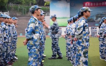 军训发言稿800字5篇
