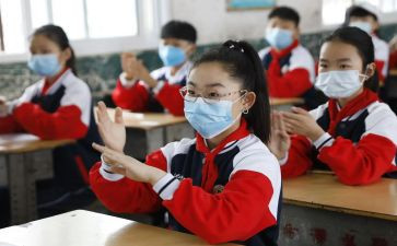 六年级下学期班主任学期工作总结7篇