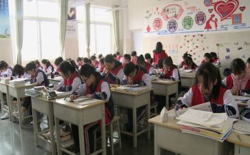 二年级下学期办主任工作总结8篇