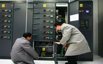 配电工半年工作总结7篇