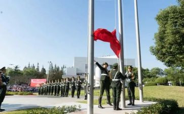 关于升旗的演讲稿5篇
