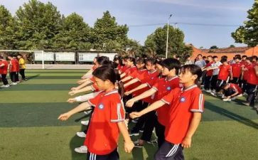 我们班的小学霸作文300字5篇