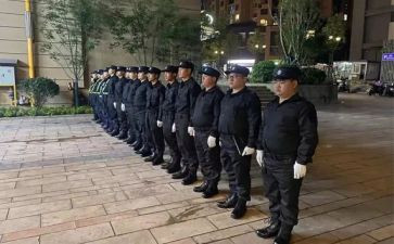 小区保安月总结5篇