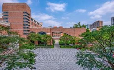 校园生活类作文模板6篇