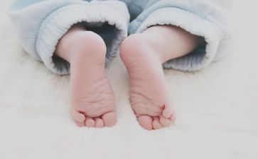 幼儿园小班瓶宝宝教案8篇