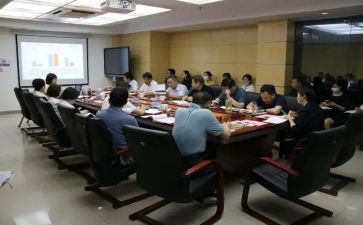 中期班主任工作总结6篇