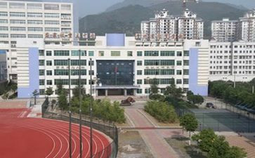 中专自我鉴定范文800字5篇