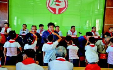 助学金申请大学生申请书7篇